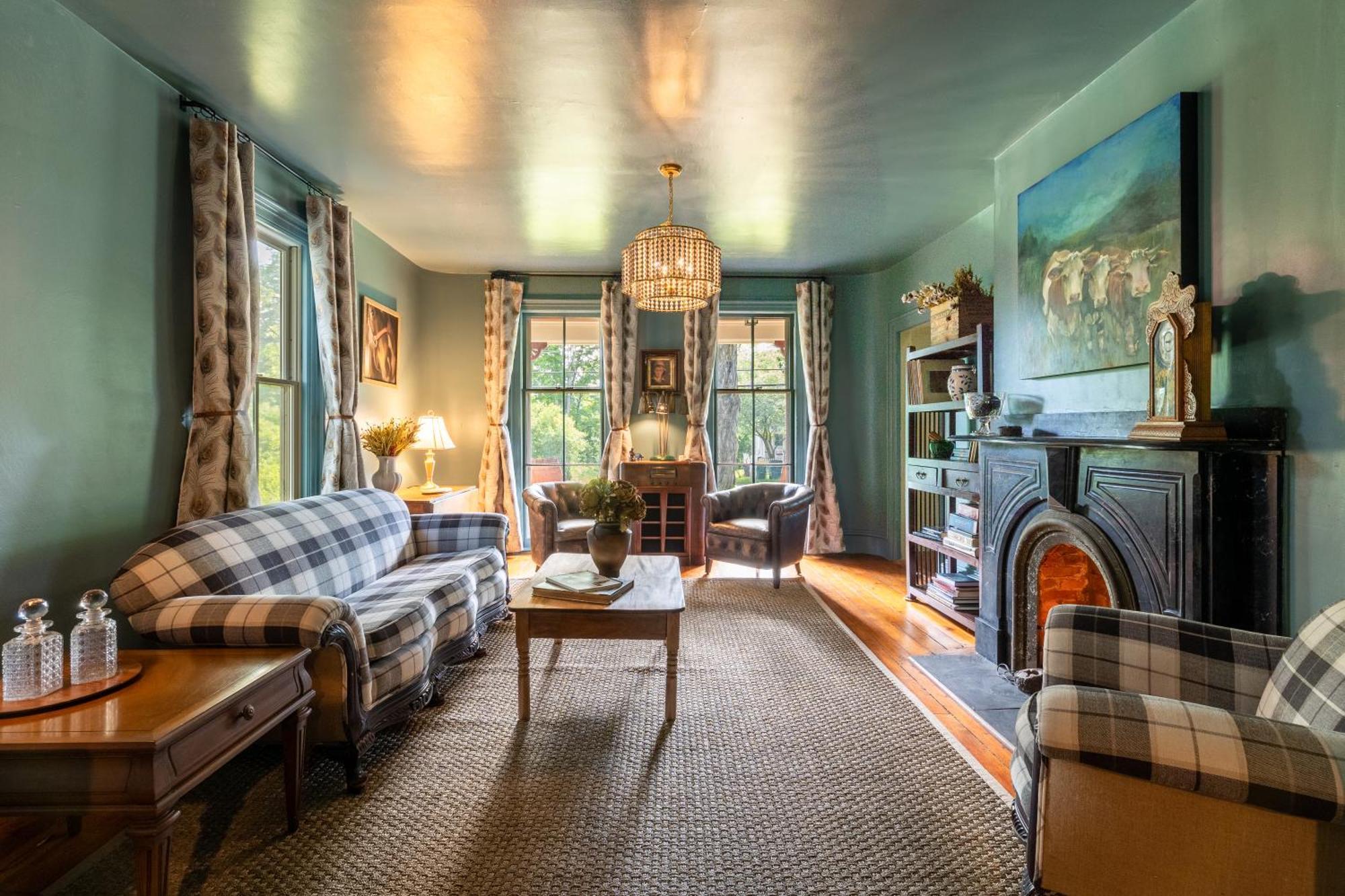 Wilder House Berkshires Bed and Breakfast Sheffield Exteriör bild