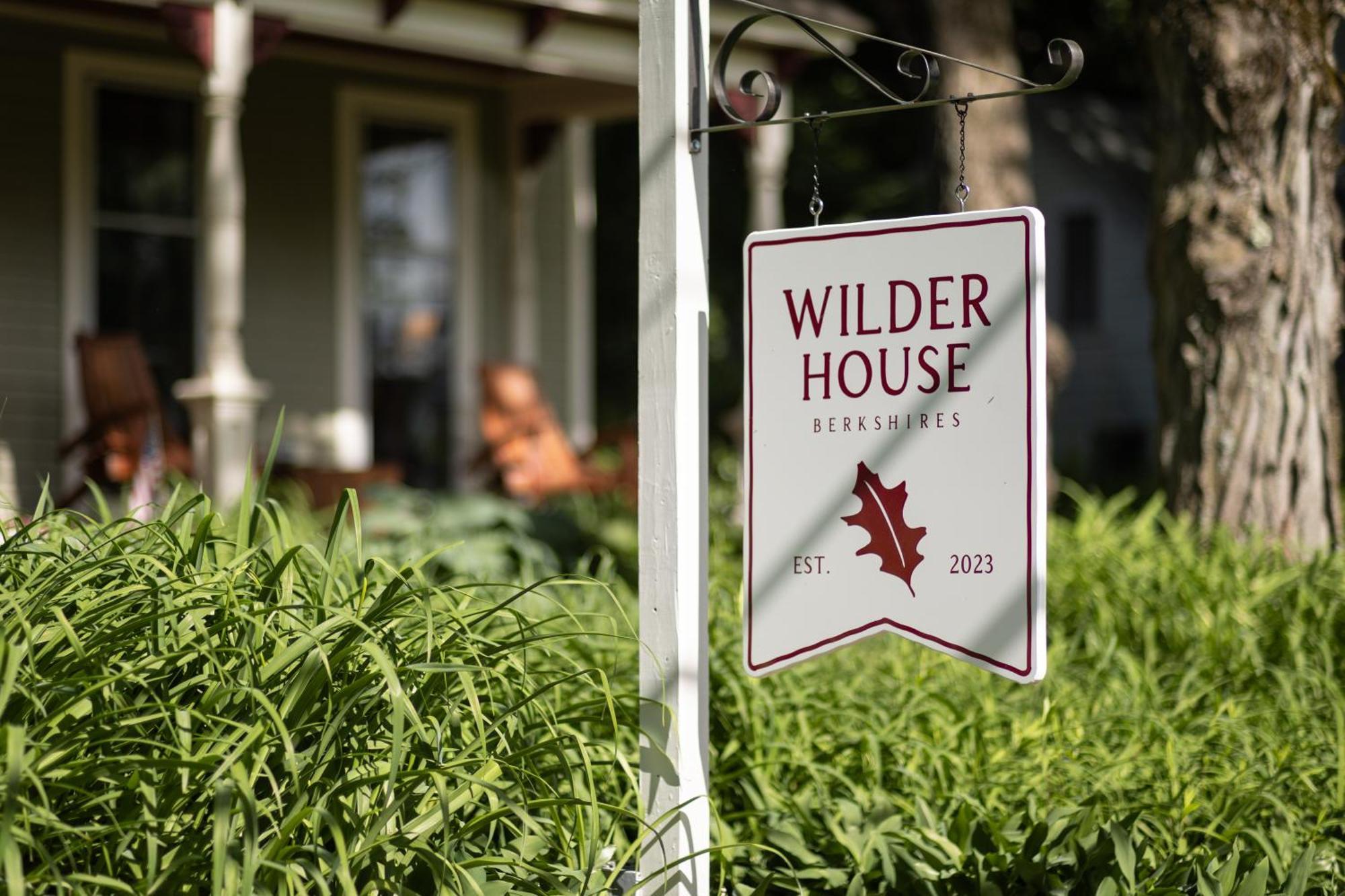Wilder House Berkshires Bed and Breakfast Sheffield Exteriör bild