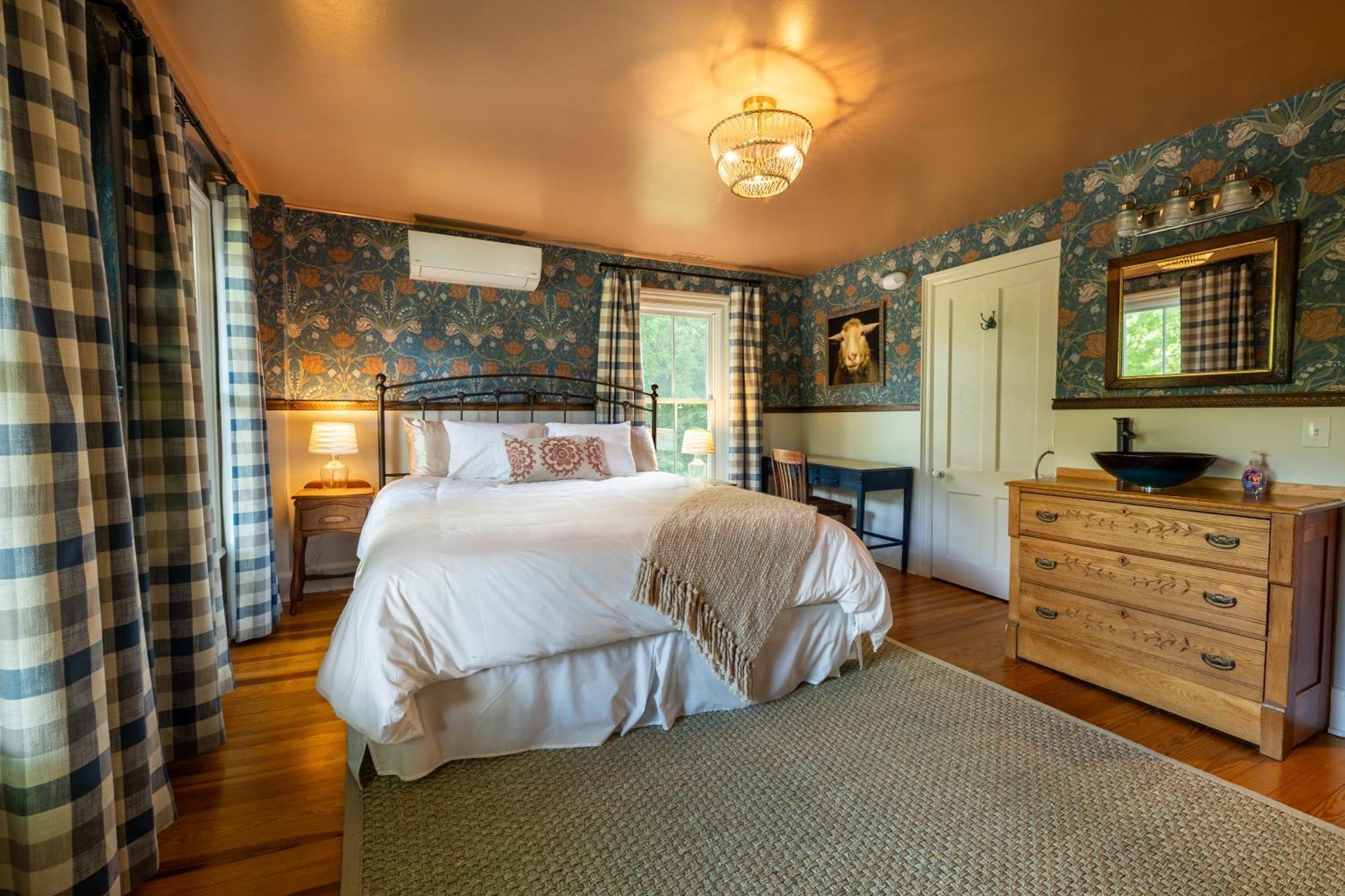 Wilder House Berkshires Bed and Breakfast Sheffield Exteriör bild